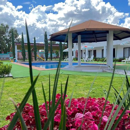 Hotel El Jaguar Сан-Мартин-де-лас-Пирамидес Экстерьер фото